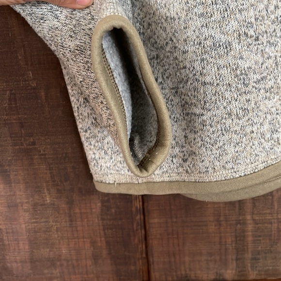 Men’s Patagonia Better Sweater in medium - beige/green/cream - Picture 4 of 5